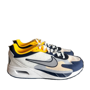 Nike NEW Men's Air Max Solo Michigan Wolverines Shoe Size 9 #062